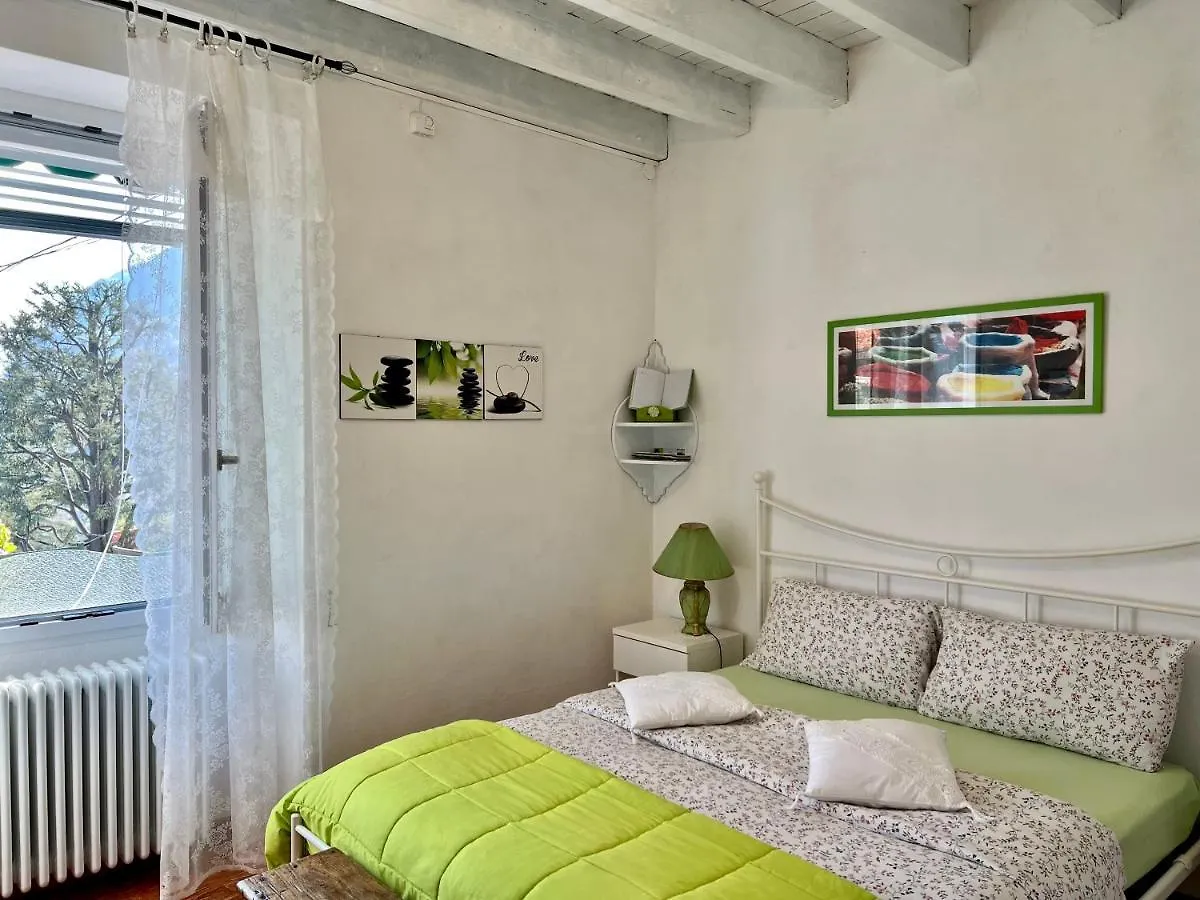 B&B By Lussy - Camera Verde Menaggio 0*,
